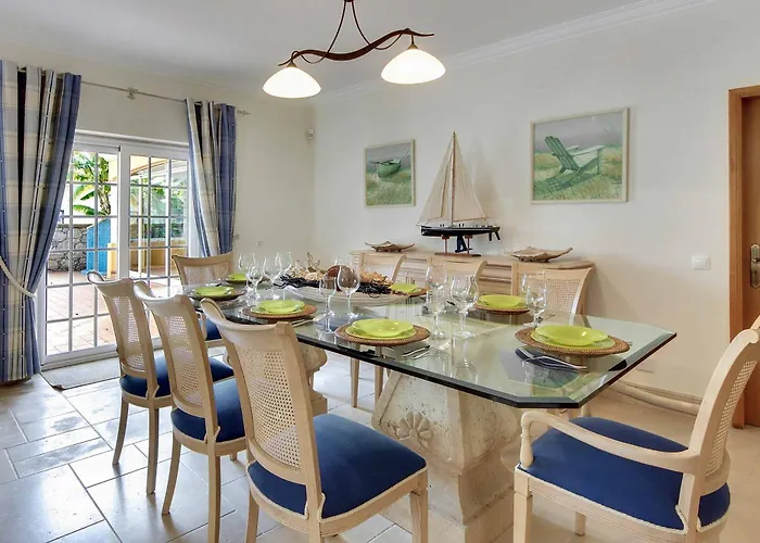 Lisianto 빌라 알부페이라